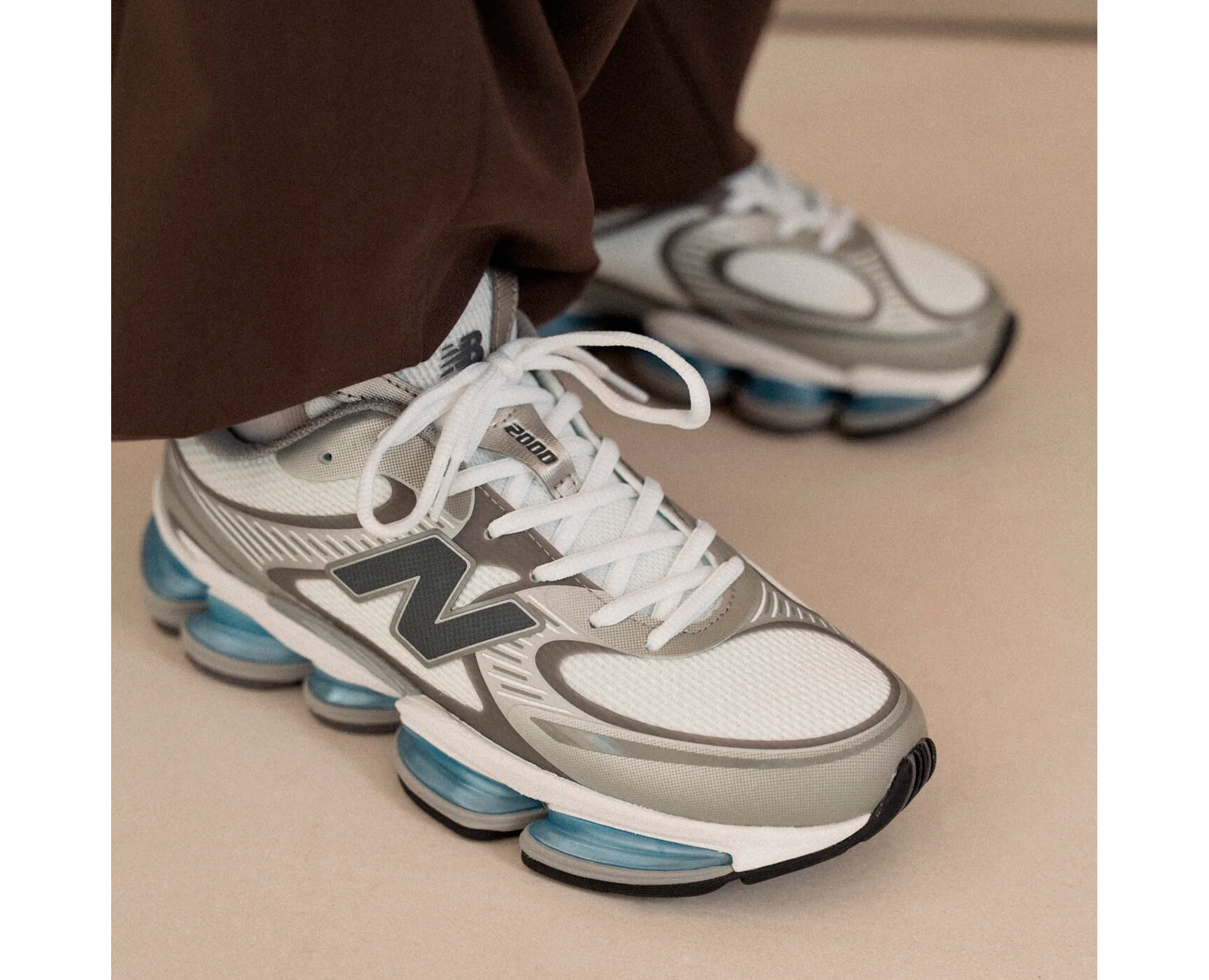 New Balance 2000 - Image 2