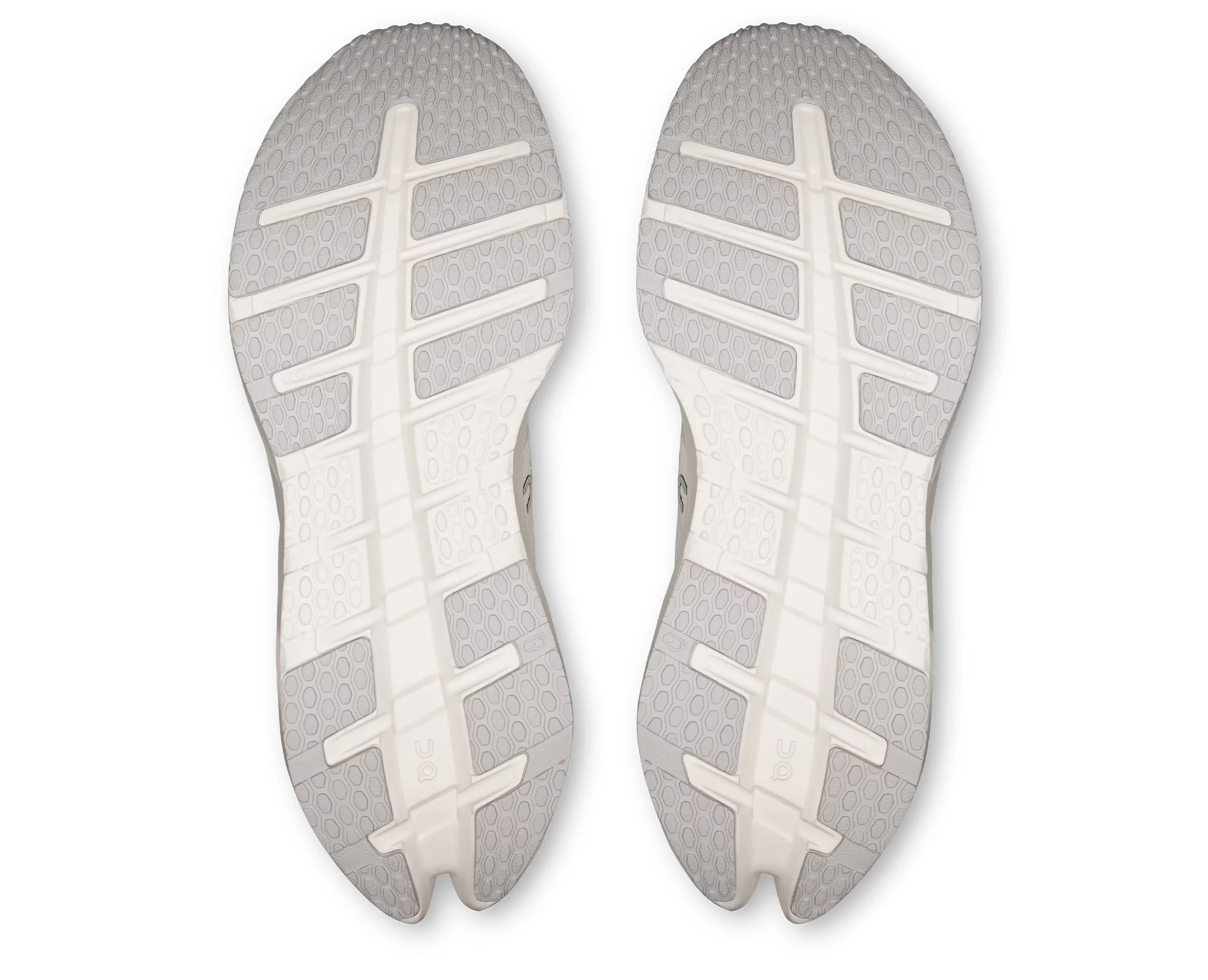 On Cloudrunner 3 - Image 6